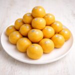 Besan Ghee Laddu